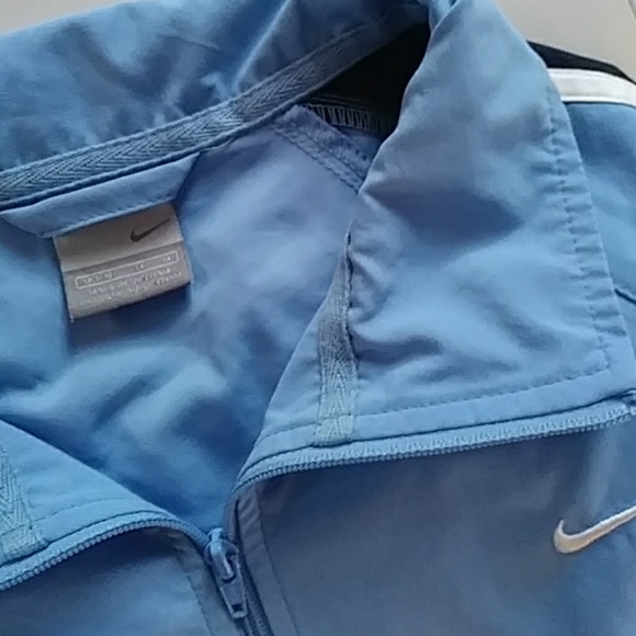 Nike Jackets & Blazers - ✔NIKE baby blue lightweight zip-up jacket✔